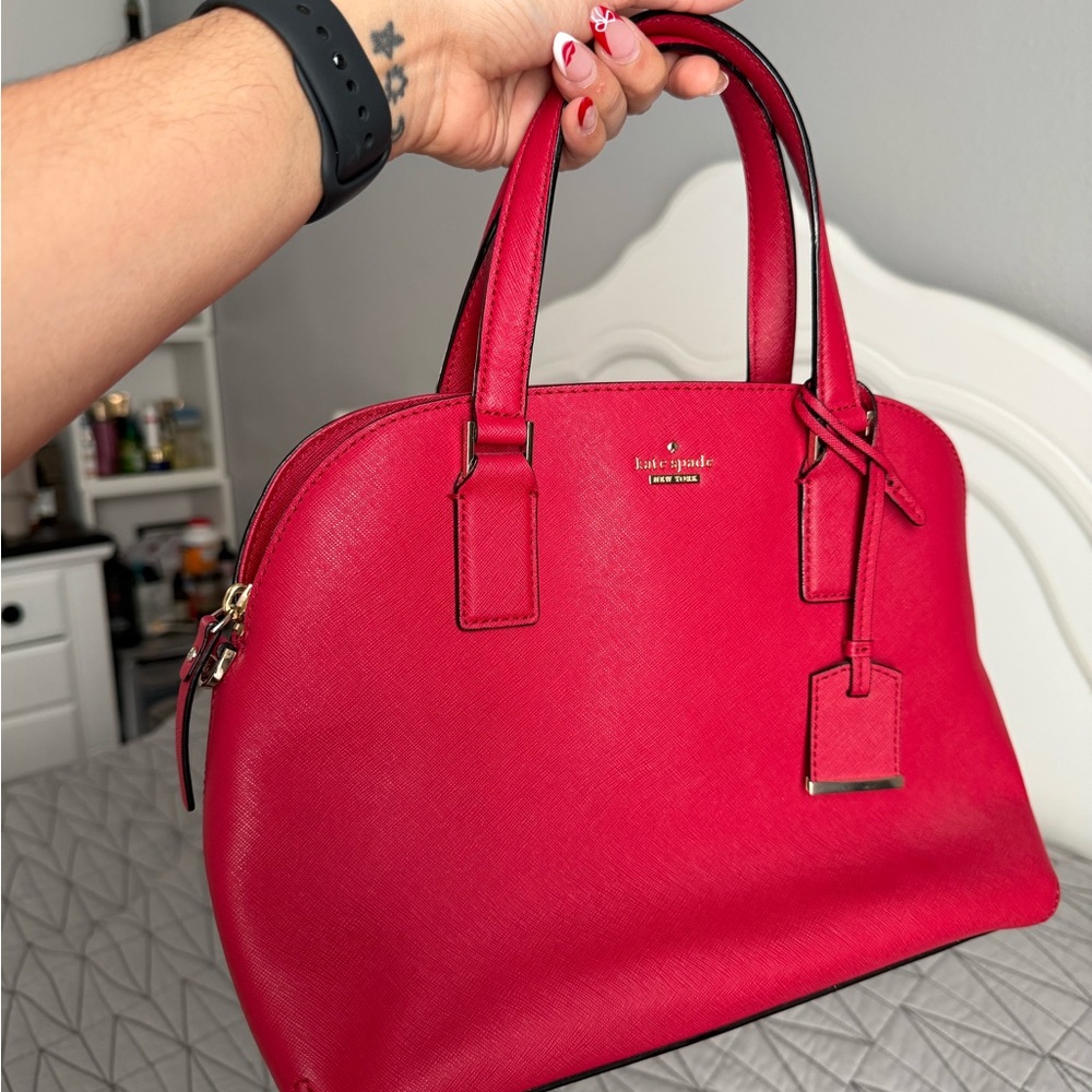 Kate Spade Medium Cameron Street Lottie in Rosso (Used) - Picture 10 of 11